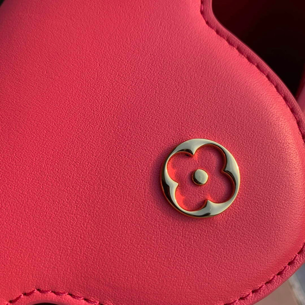 LV M22922 Louis Vuitton Capucines Mini Handbag Pink