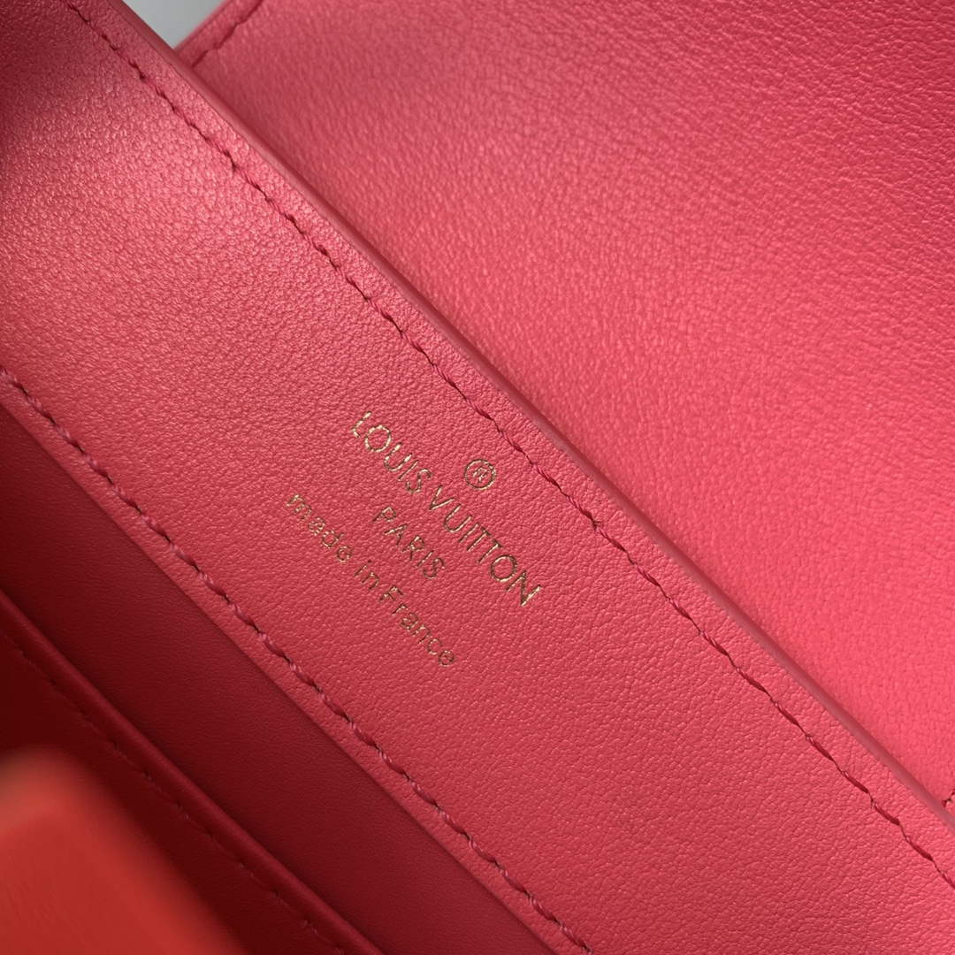 LV M22922 Louis Vuitton Capucines Mini Handbag Pink - Default Title - View 9