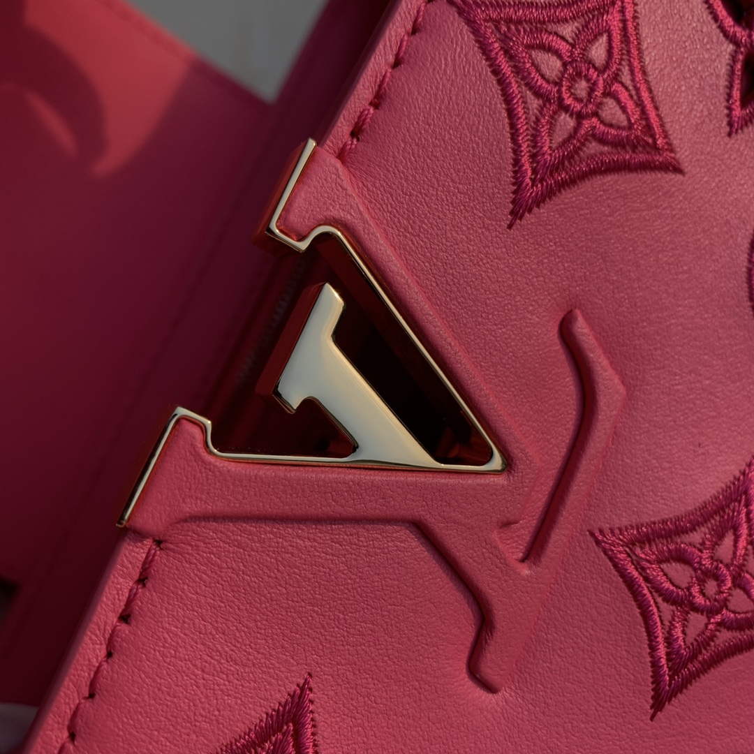 LV M22922 Louis Vuitton Capucines MM Handbag Pink - Default Title - View 5
