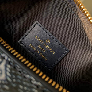 LV M22944 Louis Vuitton Side Trunk Handbag Blue - Default Title - View 8