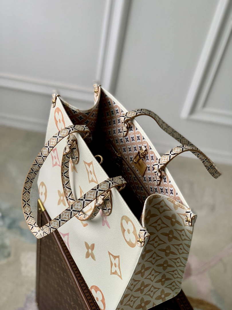 LV M22975 Louis Vuitton OnTheGo MM Tote Bag Beige - Default Title - View 8