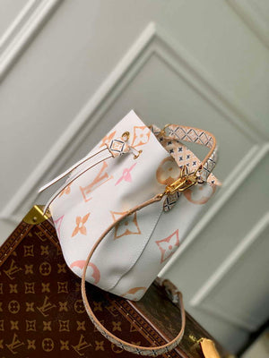 LV M22985 Louis Vuitton N¨¦ono¨¦ BB Bucket Bag Beige - Default Title - View 3