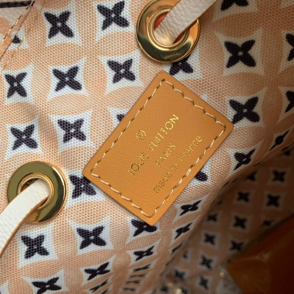 LV M22985 Louis Vuitton N¨¦ono¨¦ BB Bucket Bag Beige