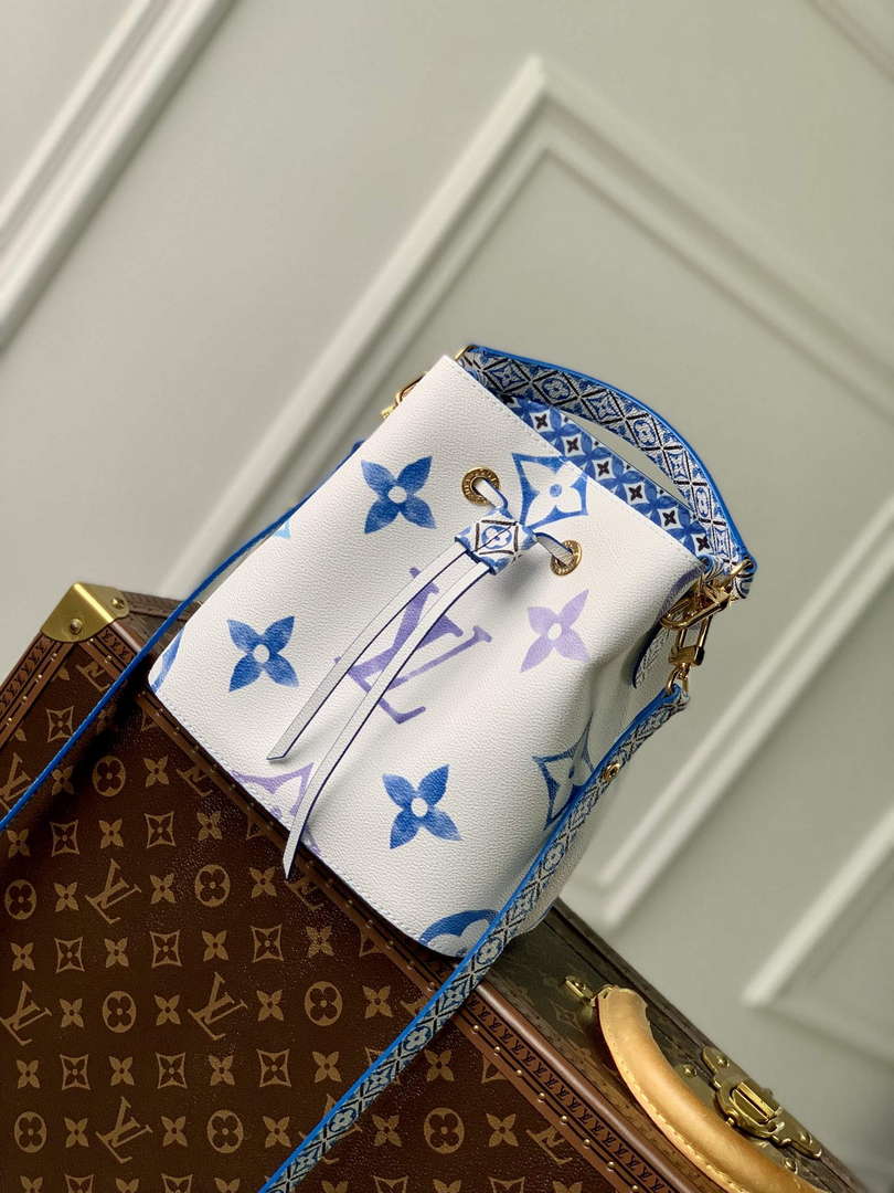 LV M22986 Louis Vuitton N¨¦ono¨¦ BB Bucket Bag Bule