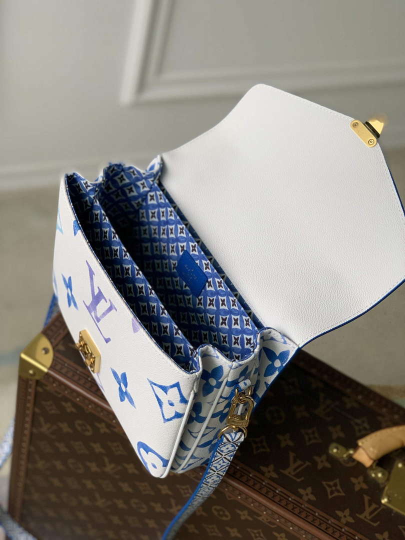 LV M23055 Louis Vuitton Pochette M¨¦tis MM Handbag Blue