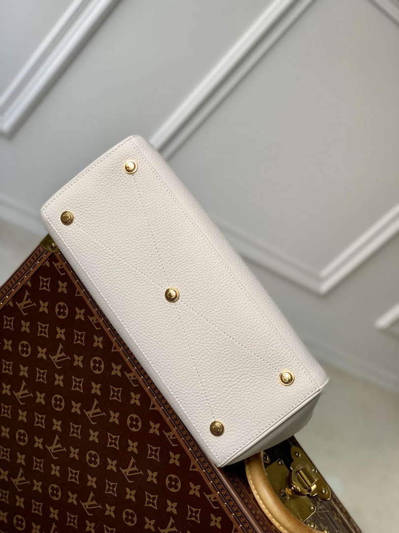 LV M23061 Louis Vuitton Lock It MM Bag Cr¨¨me Beige