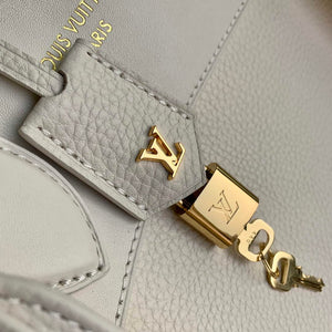 LV M23061 Louis Vuitton Lock It MM Bag Cr¨¨me Beige - Default Title - View 5