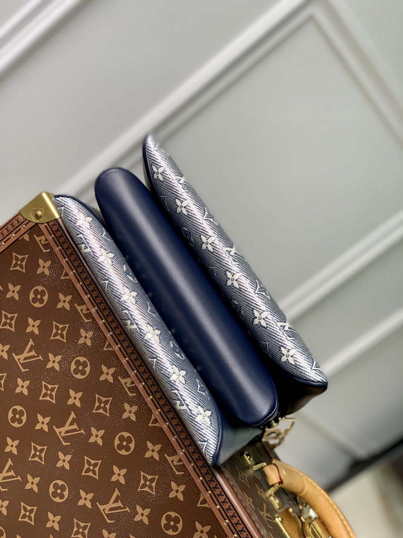 LV M23071 Louis Vuitton Coussin PM Handbag Blue - Default Title - View 3