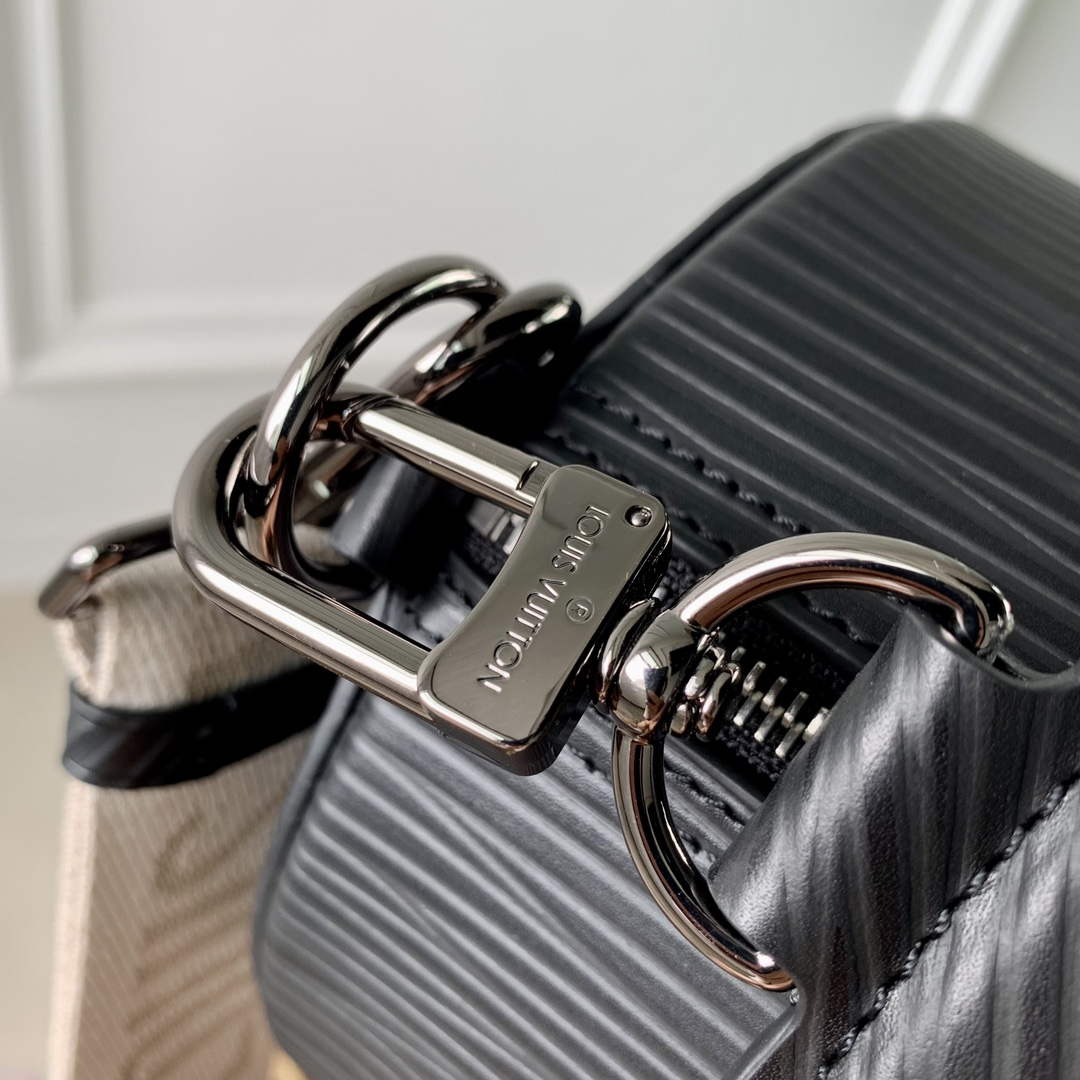 LV M23092 Louis Vuitton Soft Polochon Cross-body Bag Black - Default Title - View 4