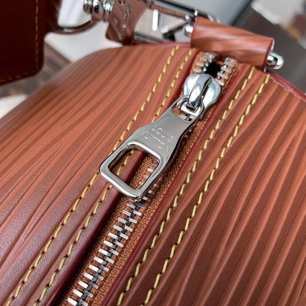 LV M23092 Louis Vuitton Soft Polochon Cross-body Bag Cognac