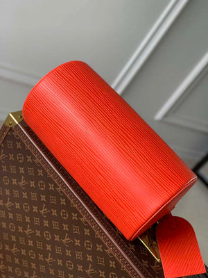 LV M23092 Louis Vuitton Soft Polochon Cross-body Bag Red - Default Title - View 3