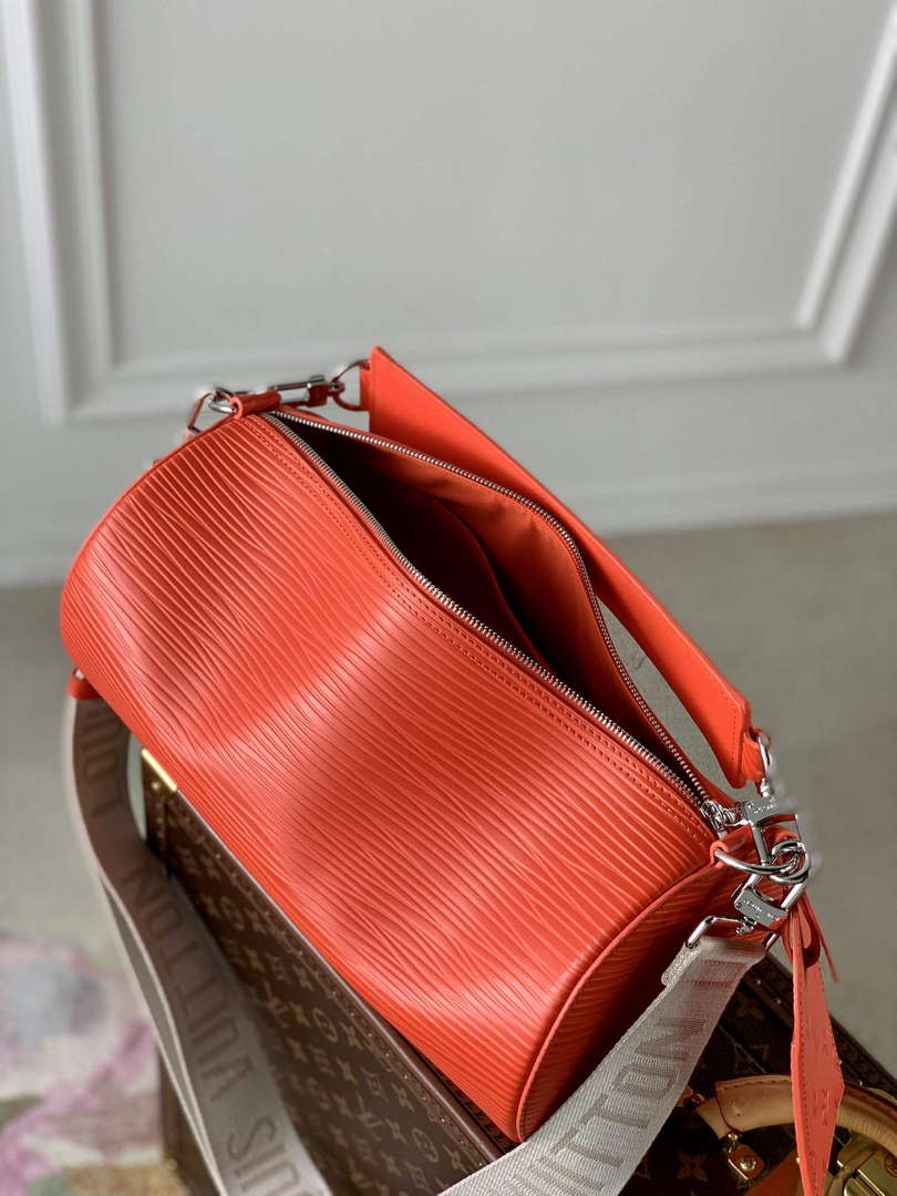 LV M23092 Louis Vuitton Soft Polochon Cross-body Bag Red - Default Title - View 8