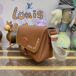 LV M23097 Louis Vuitton Montsouris Messenger Bag Cognac - Default Title - View 3