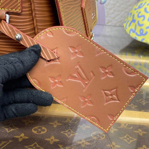 LV M23097 Louis Vuitton Montsouris Messenger Bag Cognac - Default Title - View 6