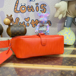 LV M23097 Louis Vuitton Montsouris Messenger Bag Orange - Default Title - View 4