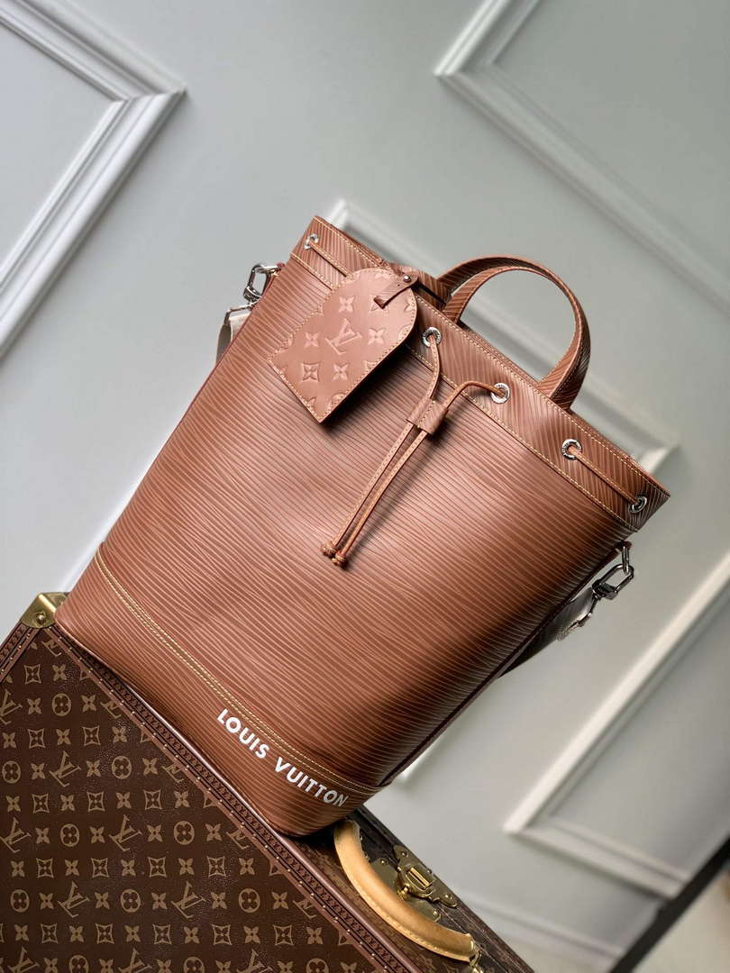 LV M23117 Louis Vuitton Maxi No¨¦ Sling Bag Cognac