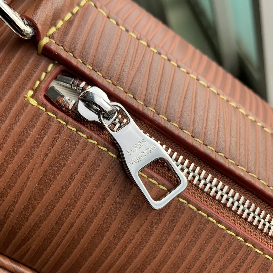 LV M23117 Louis Vuitton Maxi No¨¦ Sling Bag Cognac