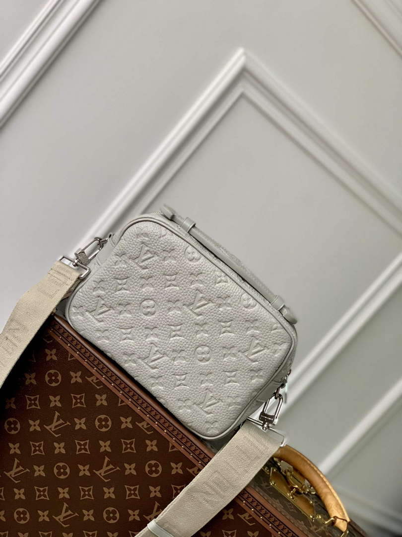 LV M23152 Louis Vuitton S-Lock Messenger City Bag Mineral Gray - Default Title - View 2