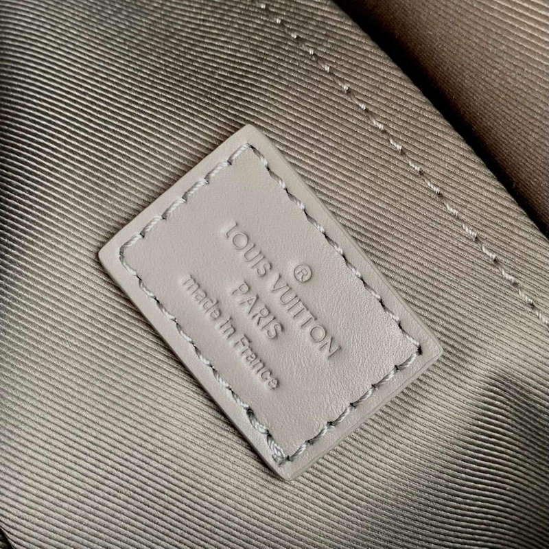 LV M23152 Louis Vuitton S-Lock Messenger City Bag Mineral Gray