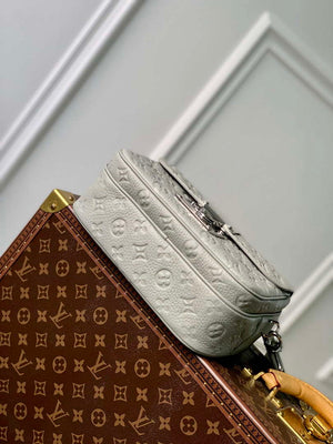 LV M23152 Louis Vuitton S-Lock Messenger Bag Mineral Gray - Default Title - View 4