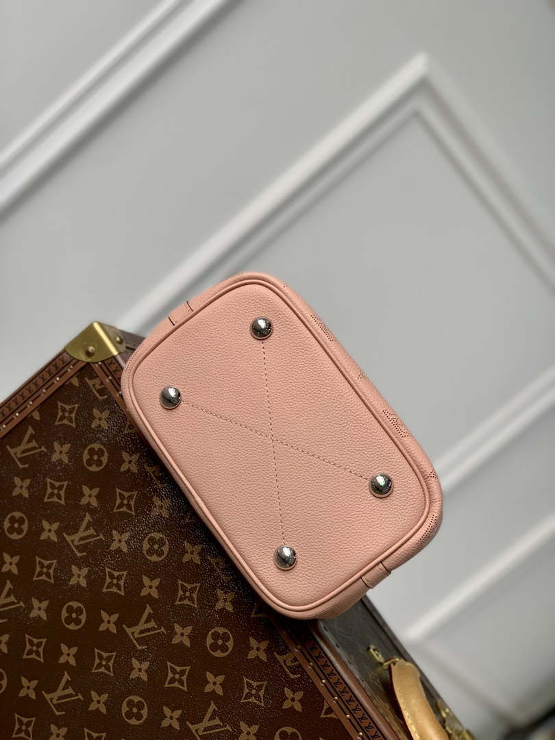 LV M23196 Louis Vuitton Blossom PM Mahina Tote Bag Pink - Default Title - View 4