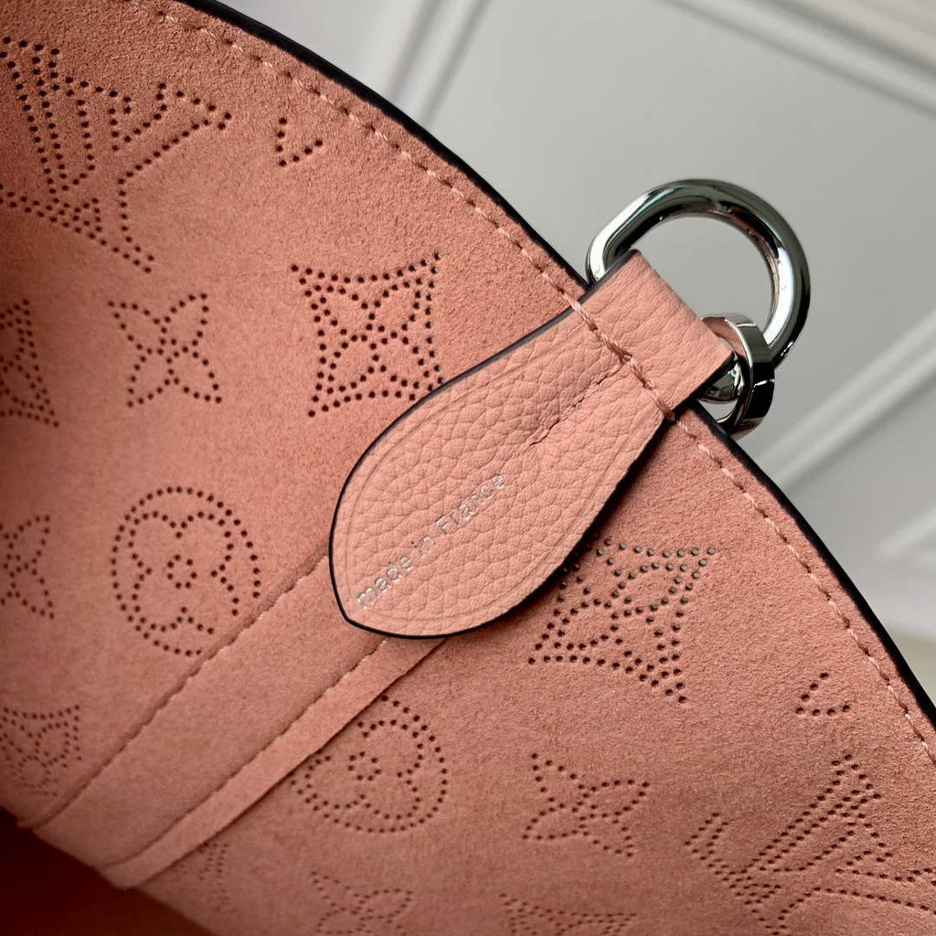 LV M23196 Louis Vuitton Blossom PM Mahina Tote Bag Pink