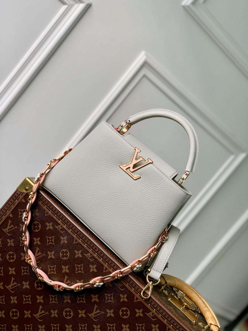 LV M23280 Louis Vuitton Capucines BB Handbag Ice Grey - Default Title - View 1