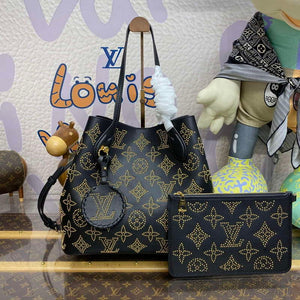 LV M23393 Louis Vuitton Blossom PM Tote Bag Black - Default Title - View 1