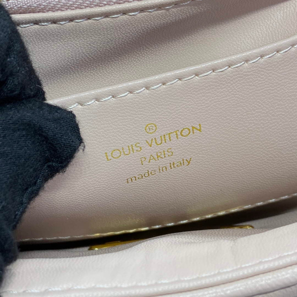 LV M23568 Louis Vuitton GO-14 MM Bag Beige/Pink