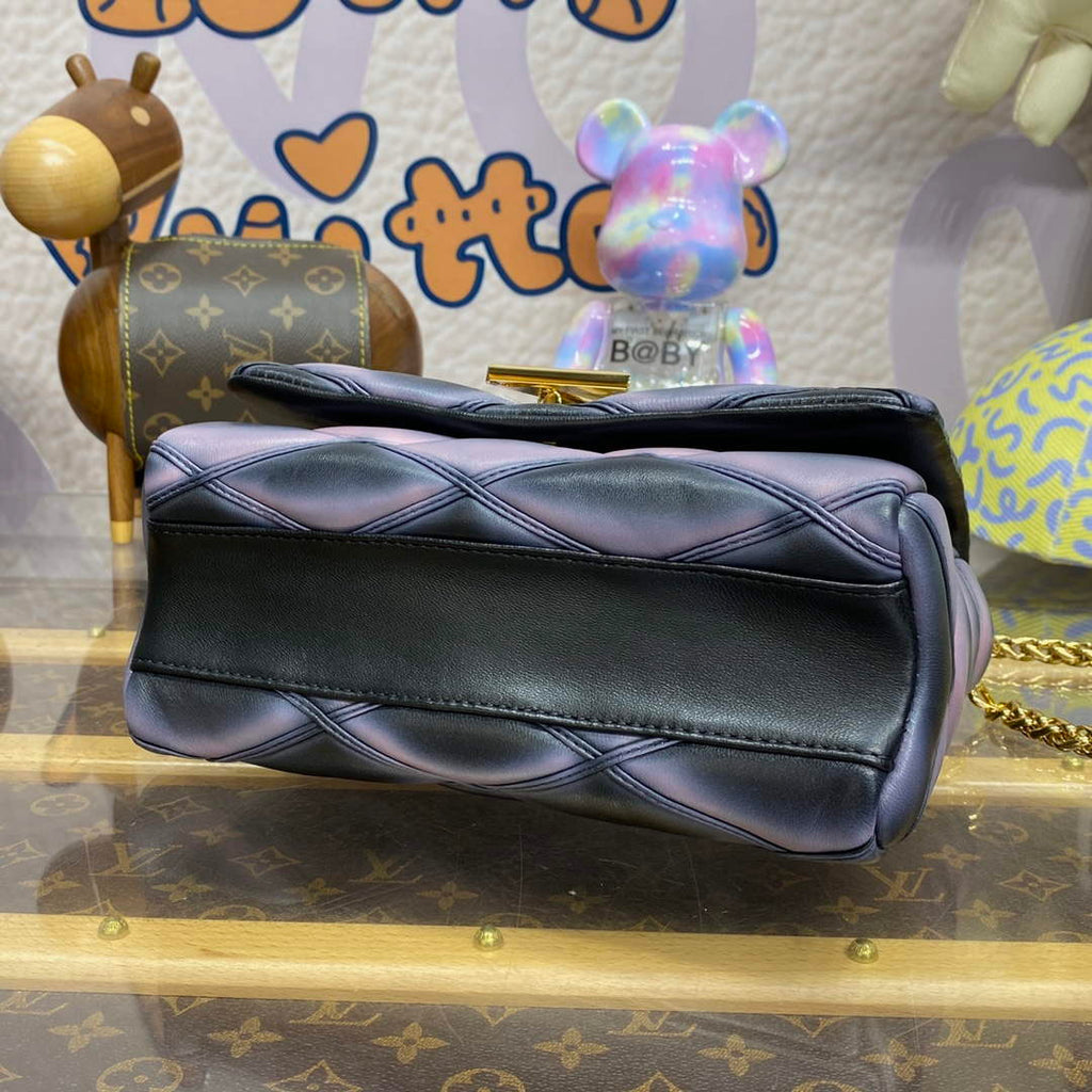 LV M23569 Louis Vuitton GO-14 MM Handbag Black/Pink