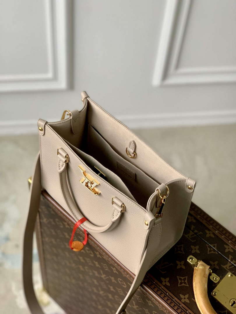LV M23637 Louis Vuitton Lock & Go Handbag Quartz - Default Title - View 9