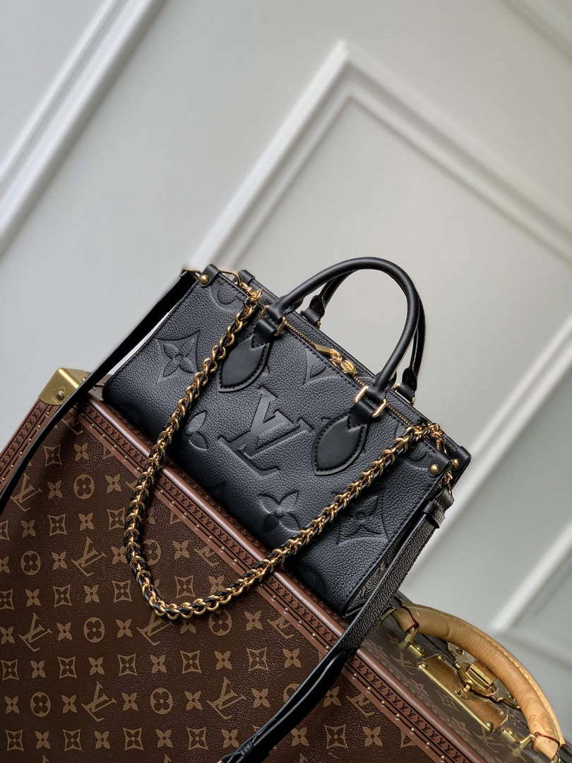 LV M23640 Louis Vuitton OnTheGo East West Tote Bag Black - Default Title - View 1
