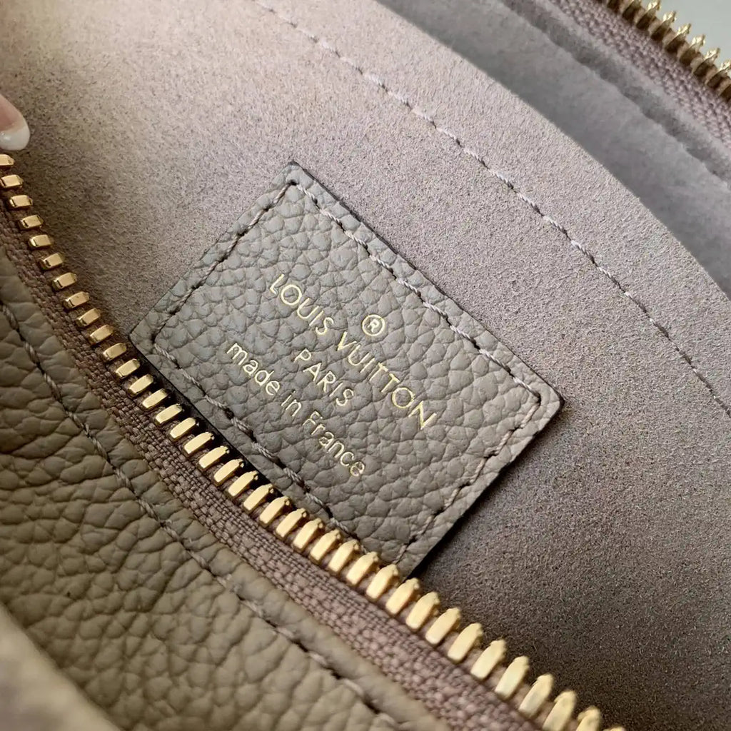 LV M23641 Louis Vuitton OnTheGo East West Tote Bag Bicolor Monogram Empreinte Leather