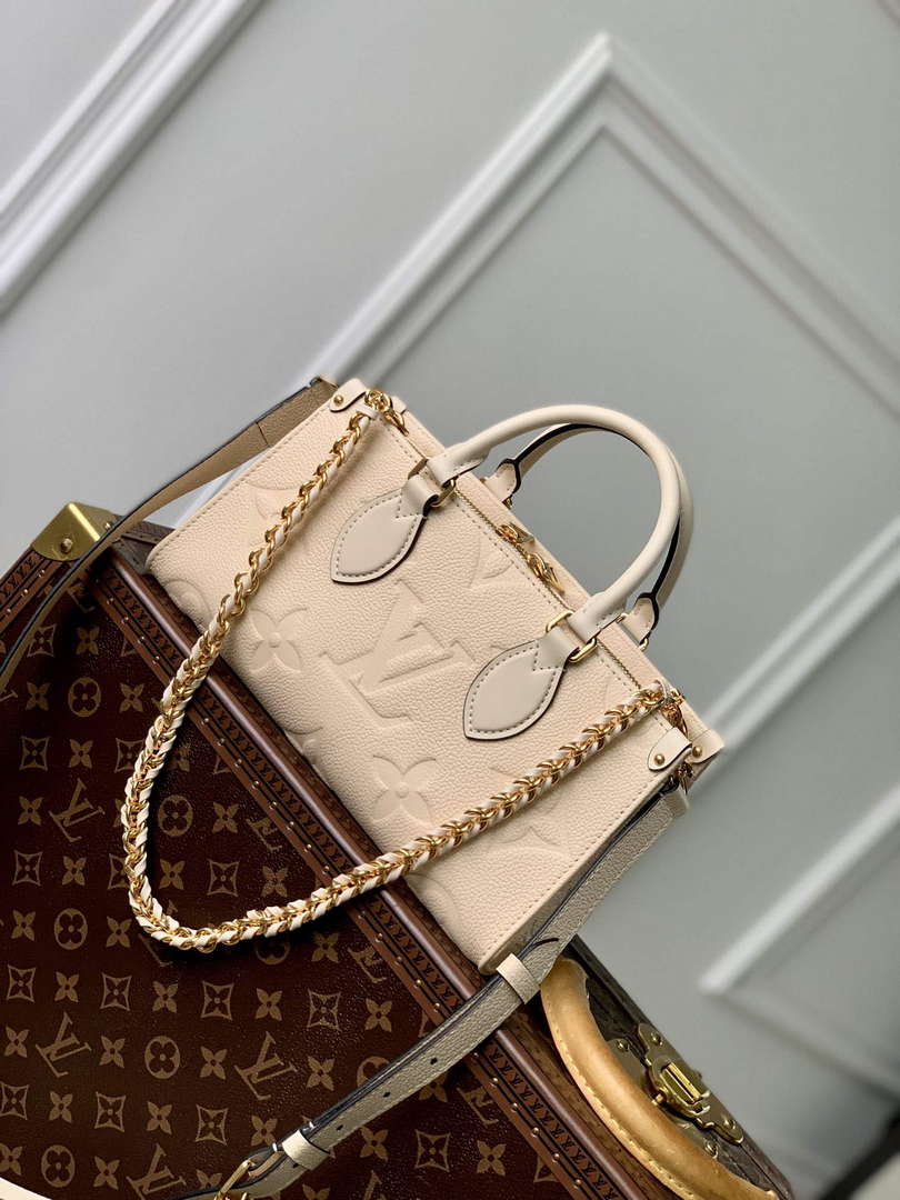 LV M23698 Louis Vuitton OnTheGo East West Tote Bag Cream - Default Title - View 1