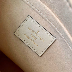 LV M23698 Louis Vuitton OnTheGo East West Tote Bag Cream - Default Title - View 8