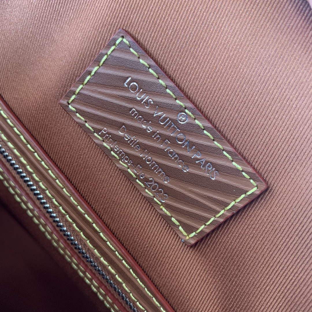 LV M23102 Louis Vuitton Alma Travel GM Bag Cognac