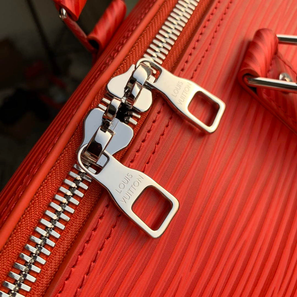 LV M23721 Louis Vuitton Keepall Bandouliere 50 Bag Vermillion Red