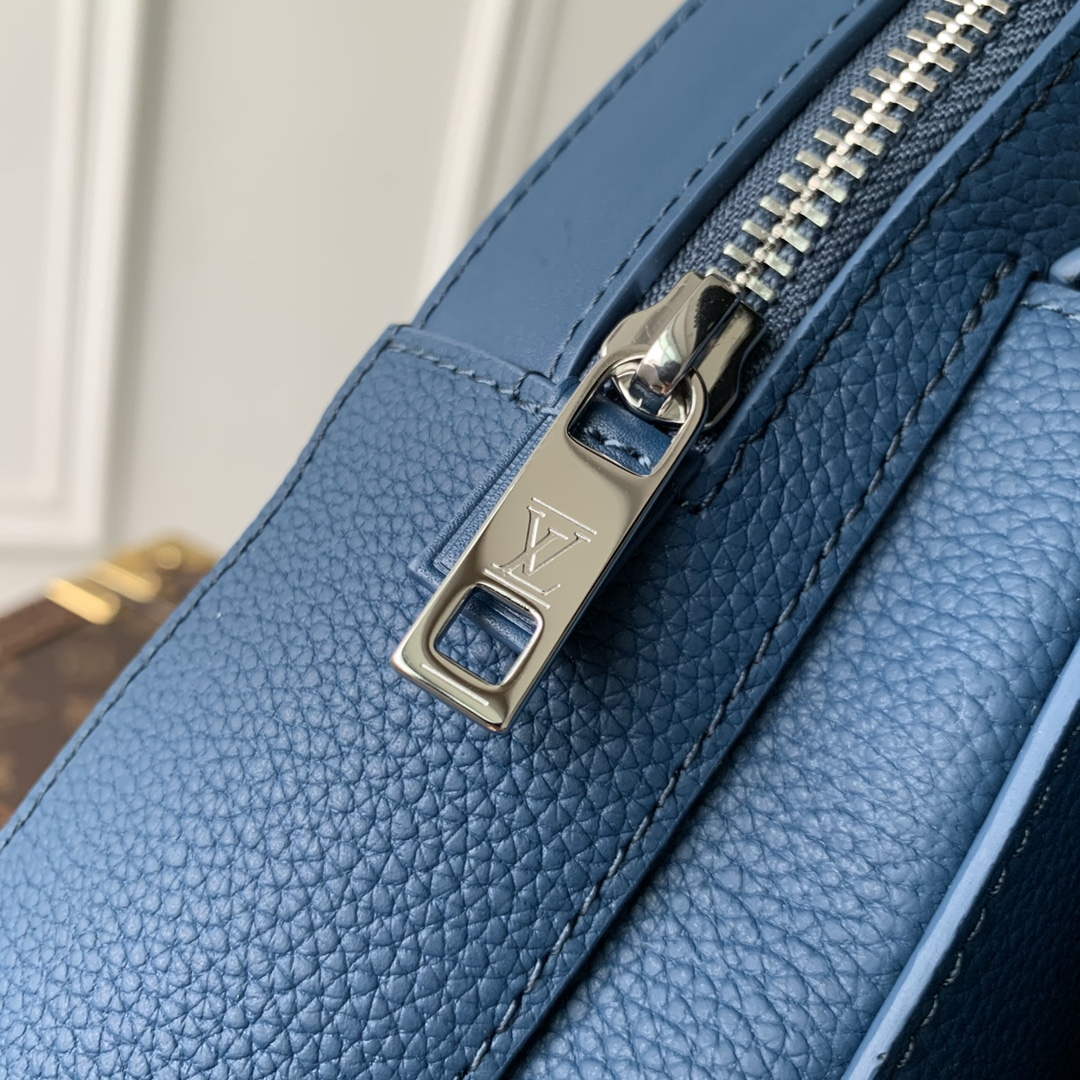 LV M23765 Louis Vuitton Pilot Slingbag Blue - Default Title - View 7
