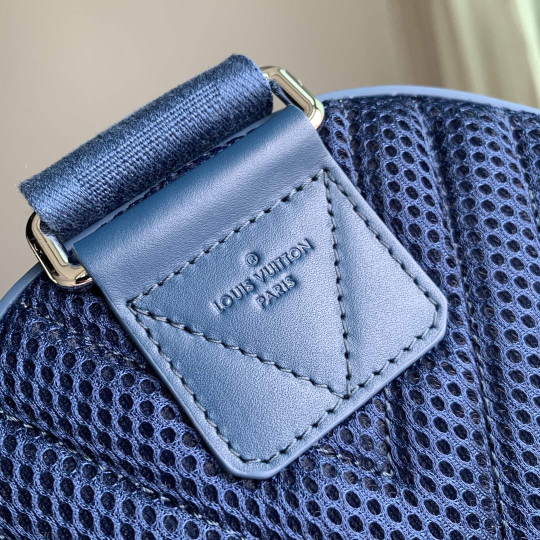 LV M23765 Louis Vuitton Pilot Slingbag Blue - Default Title - View 9