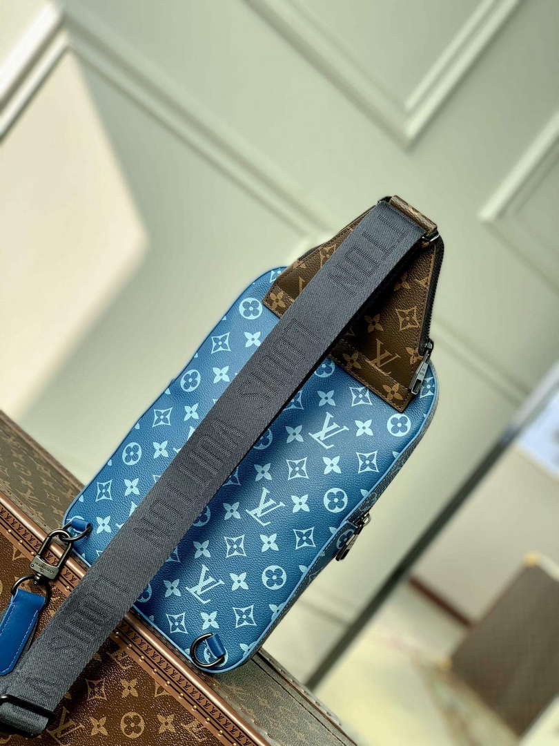 LV M23782 Louis Vuitton Avenue Slingbag NM Atlantic Blue - Default Title - View 2