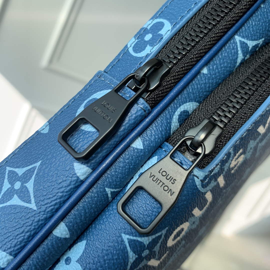 LV M23782 Louis Vuitton Avenue Slingbag NM Atlantic Blue - Default Title - View 6