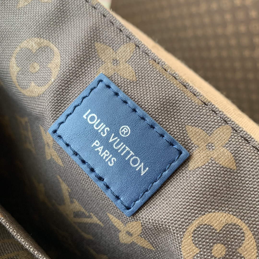 LV M23785 Louis Vuitton District PM Messenger Bag Atlantic Blue - Default Title - View 8