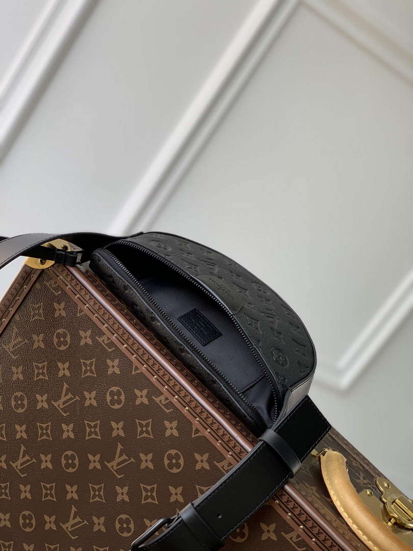 LV M23835 Louis Vuitton LV Moon Crossbody Black - Default Title - View 8
