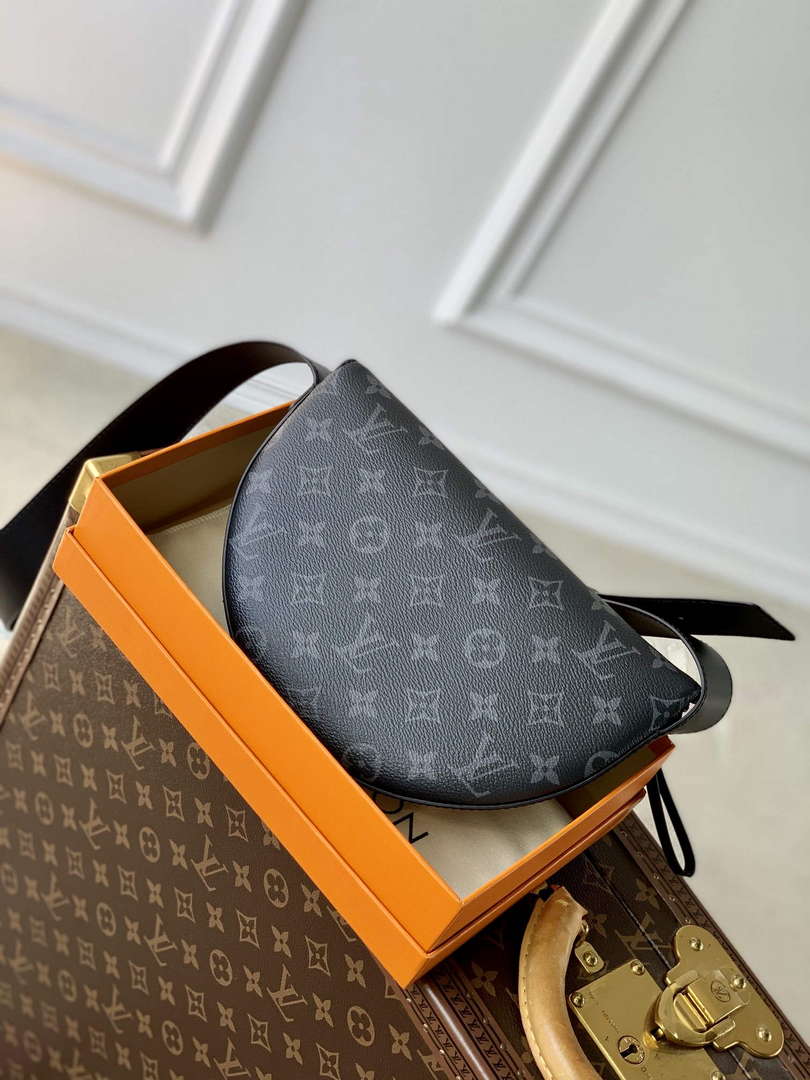 LV M23835 Louis Vuitton LV Moon Crossbody Monogram Black - Default Title - View 3