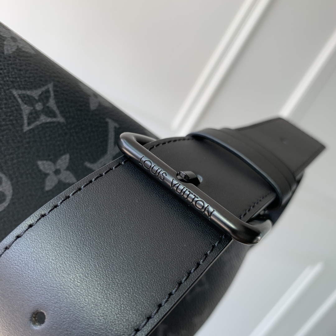 LV M23835 Louis Vuitton LV Moon Crossbody Monogram Black