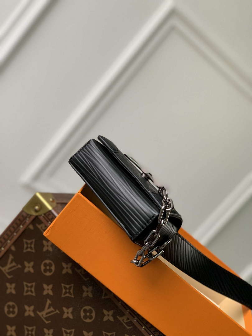 LV M23837 Louis Vuitton Micro Steamer Wallet Black - Default Title - View 4