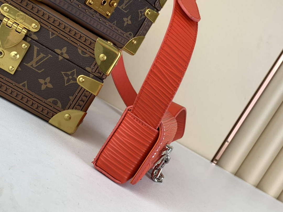 LV M23837 Louis Vuitton Micro Steamer Wallet Vermillion Red - Default Title - View 2