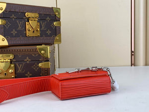LV M23837 Louis Vuitton Micro Steamer Wallet Vermillion Red - Default Title - View 4