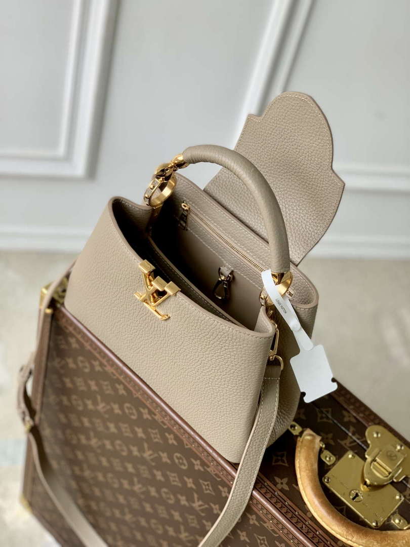 LV M23944 Louis Vuitton Capucines BB Jewelily Handbag Quartz