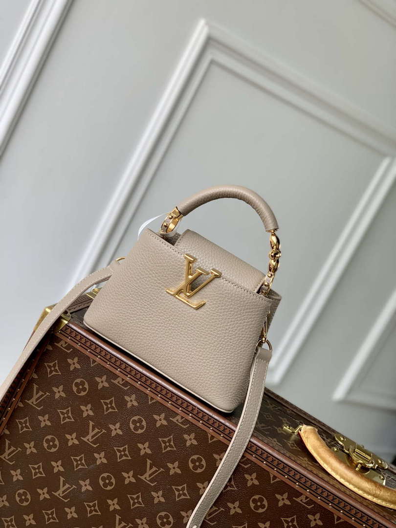 LV M23944 Louis Vuitton Capucines Mini Jewelily Handbag Quartz - Default Title - View 1